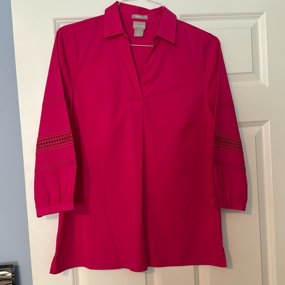 Chico’s Women’s popover cotton top with crochet detailing